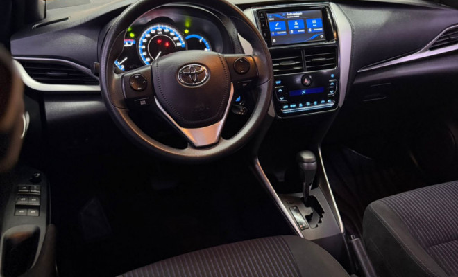 Toyota YARIS XL Plus Con. 1.5 Flex 16V 5p Aut. 2022 Flex-14