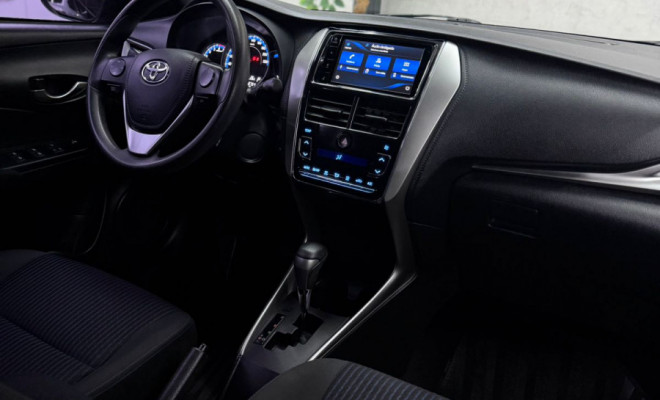 Toyota YARIS XL Plus Con. 1.5 Flex 16V 5p Aut. 2022 Flex-22