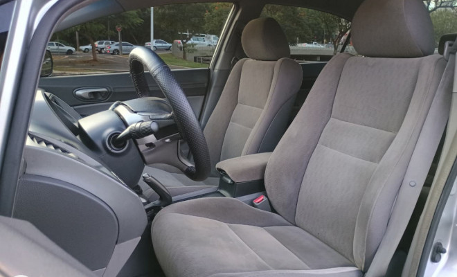 Honda Civic Sed. LXL/LXL SE 1.8 Flex 16V Mec. 2011 Flex-3