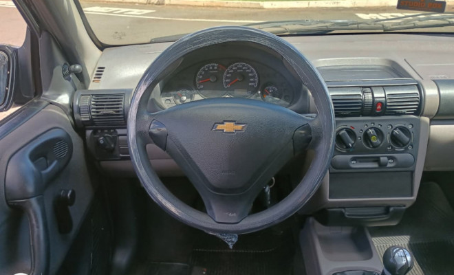 GM - Chevrolet Classic Life/LS 1.0 VHC FlexP. 4p 2014 Flex-8