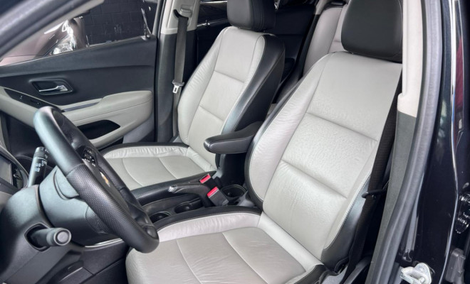 GM - Chevrolet TRACKER LTZ 1.8 16V Flex 4x2 Aut. 2015 Flex-10