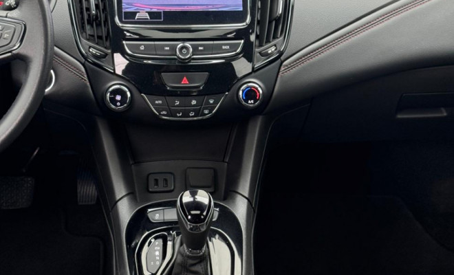 CRUZE SPORT RS 1.4 TURBO AUT. 2023 | ESPORTIVIDADE, ESTILO E TETO SOLAR!-6