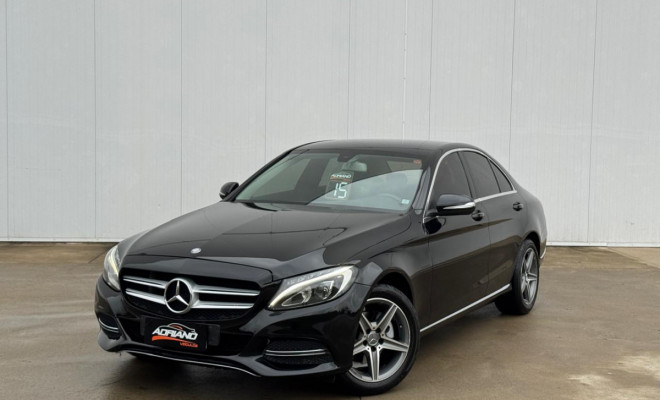MERCEDES-BENZ C‑180 AVANTGARDE 1.6 AUT. 2015 | ELEGÂNCIA, CONFORTO E BAIXÍSSIMA QUILOMETRAGEM!