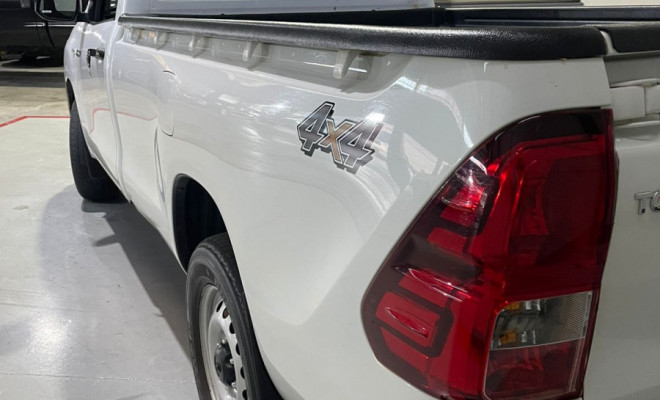 Toyota Hilux CS 4x4 2.8 TDI Diesel Mec. 2025 Diesel-2