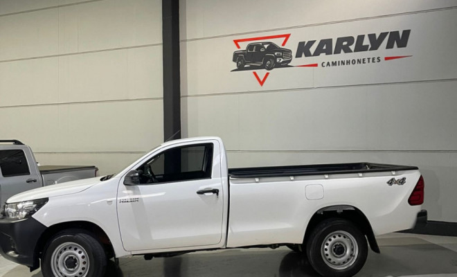 Toyota Hilux CS 4x4 2.8 TDI Diesel Mec. 2025 Diesel-3
