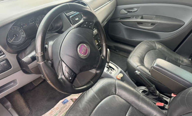 Fiat LINEA T-JET 1.4 16V Turbo 4p 2009 Flex-14