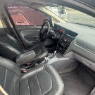 Fiat LINEA T-JET 1.4 16V Turbo 4p 2009 Flex-15