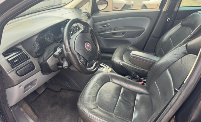 Fiat LINEA T-JET 1.4 16V Turbo 4p 2009 Flex-13