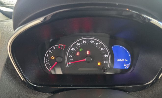 Renault KWID Intense 1.0 Flex 12V 5p Mec. 2019 Flex-8