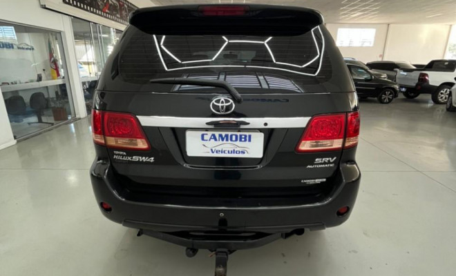 Toyota Hilux SW4 SRV D4-D 4x4 3.0 TDI Dies. Aut 2006 Diesel-5