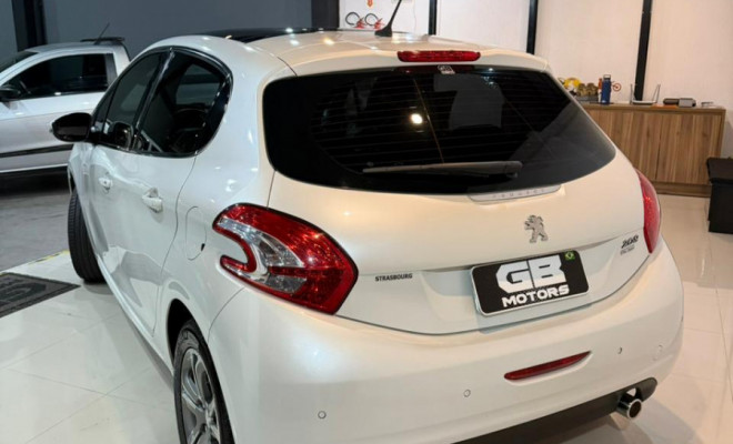 Peugeot 208 Griffe 1.6 Flex 16V 5p Aut. 2015 Flex-2