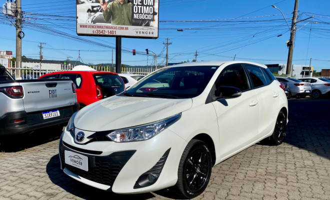 Toyota YARIS XL Plus Tech 1.3 Aut. - 2019