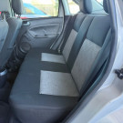 Ford Fiesta Sedan SE 1.6 8V Flex 4p 2014 Flex-6