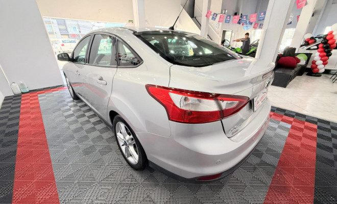 Ford Focus Sedan 2.0 16V/2.0 16V Flex 4p Aut. 2015 Flex-2