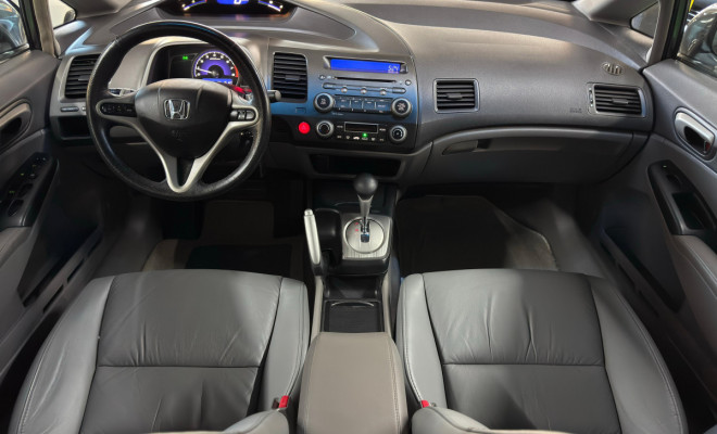 Honda Civic Sed. LXL/ LXL SE 1.8 Flex 16V Aut. 2011 Flex-4