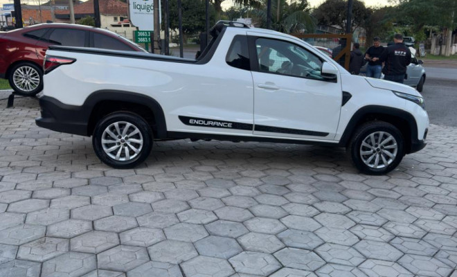 Fiat Strada Endurance 1.4 Flex 8V CS Plus 2021 Flex