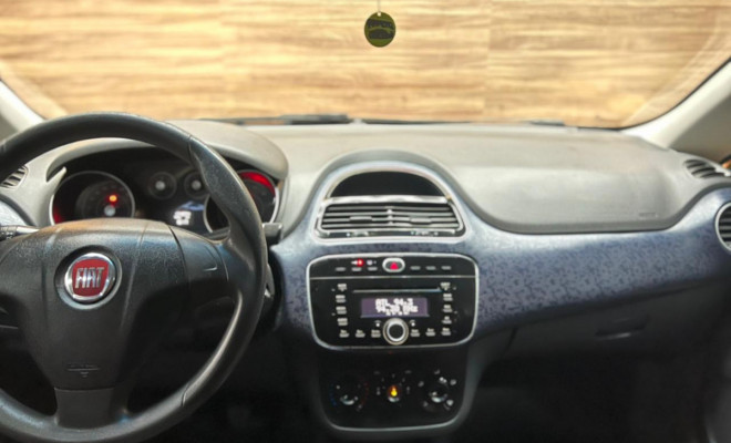 Fiat Punto ATTRACTIVE 1.4 Fire Flex 8V 5p 2013-4