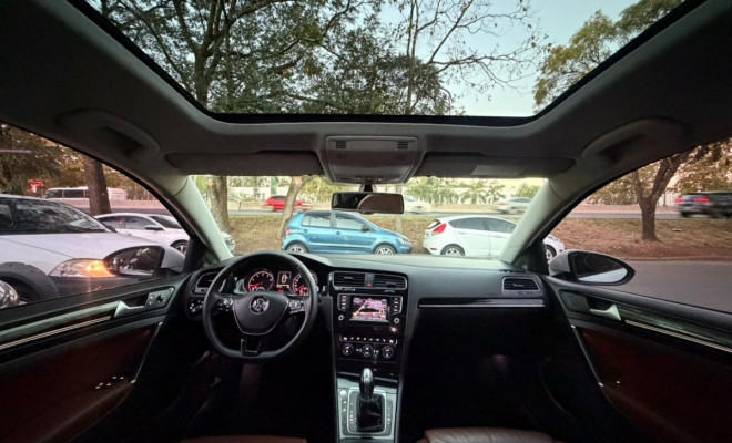 VW - VolksWagen Golf Highline 1.4 TSI 140cv Aut. 2014 Gasolina-5