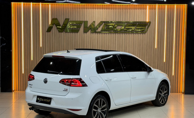 VW - VolksWagen Golf Highline 1.4 TSI 140cv Aut. 2014 Gasolina-0