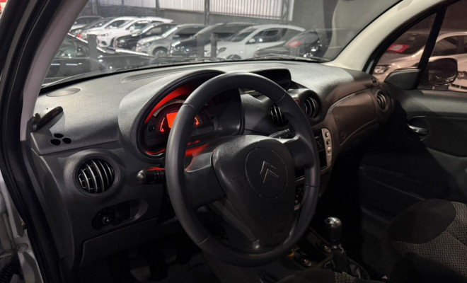 Citroën C3 GLX 1.4/ GLX Sonora 1.4 Flex 8V 5p 2011 Flex-10