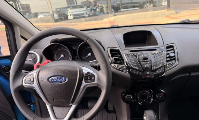 Ford Fiesta TIT./TIT.Plus 1.6 16V Flex Aut. 2014 Flex-6