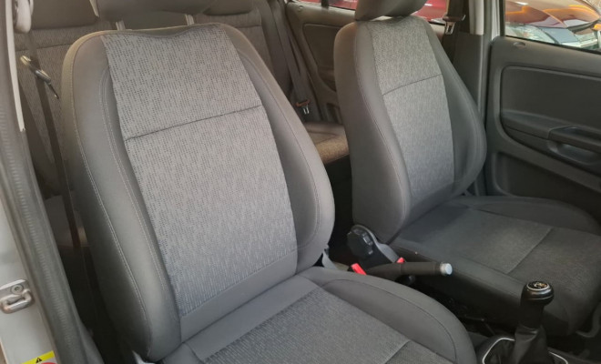 VW - VolksWagen Fox 1.6 Mi Total Flex 8V 5p 2014 Flex-17