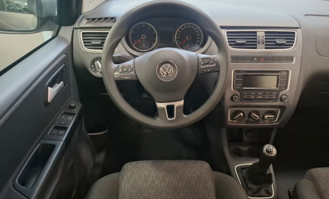 VW - VolksWagen Fox 1.6 Mi Total Flex 8V 5p 2014 Flex-12