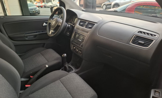 VW - VolksWagen Fox 1.6 Mi Total Flex 8V 5p 2014 Flex-15