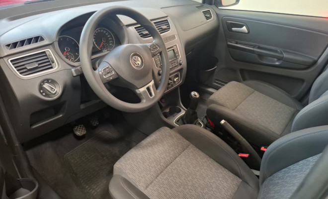 VW - VolksWagen Fox 1.6 Mi Total Flex 8V 5p 2014 Flex-10