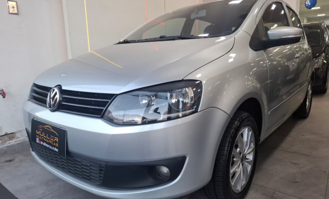 VW - VolksWagen Fox 1.6 Mi Total Flex 8V 5p 2014 Flex-1