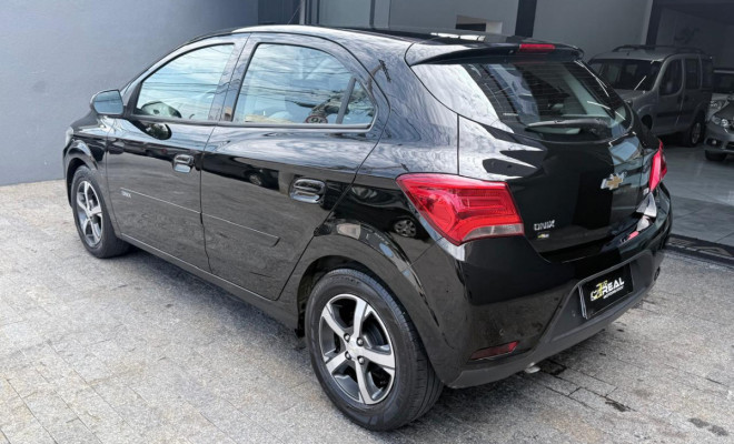 GM - Chevrolet ONIX HATCH LTZ 1.4 8V FlexPower 5p Mec. 2019 Flex-2