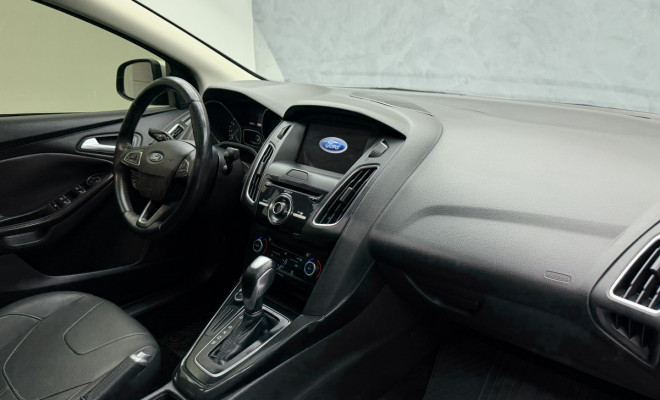 Ford Focus 2.0 16V/SE/SE Plus Flex 5p Aut. 2017 Flex-6