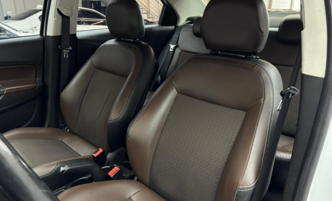 GM - Chevrolet COBALT LTZ 1.8 8V Econo.Flex 4p Aut. 2019 Flex-9