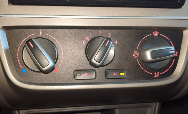 VW - VolksWagen Saveiro 1.6 Mi/ 1.6 Mi Total Flex 8V 2014 Flex-7