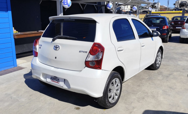 Toyota ETIOS X Plus 1.5 Flex 16V 5p Mec. 2020 Flex-2