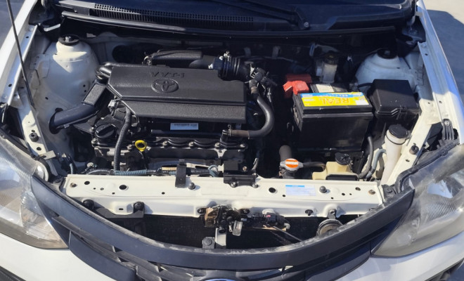 Toyota ETIOS X Plus 1.5 Flex 16V 5p Mec. 2020 Flex-12