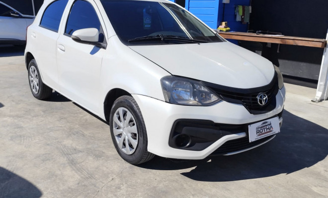 Toyota ETIOS X Plus 1.5 Flex 16V 5p Mec. 2020 Flex-0