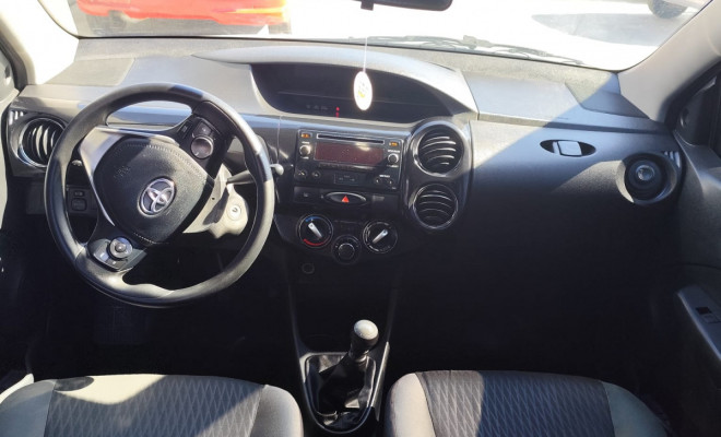 Toyota ETIOS X Plus 1.5 Flex 16V 5p Mec. 2020 Flex-5