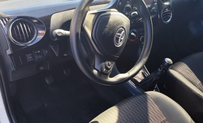 Toyota ETIOS X Plus 1.5 Flex 16V 5p Mec. 2020 Flex-6