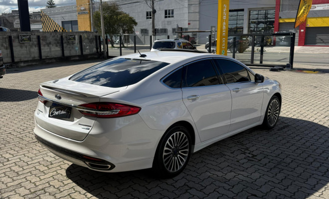 Ford Fusion Titanium 2.0 GTDI Eco. Awd Aut. 2017 Flex-4