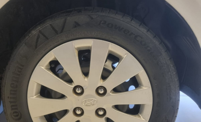 Hyundai HB20 C./C.Plus/C.Style 1.6 Flex 16V Mec. 2014 Flex-8