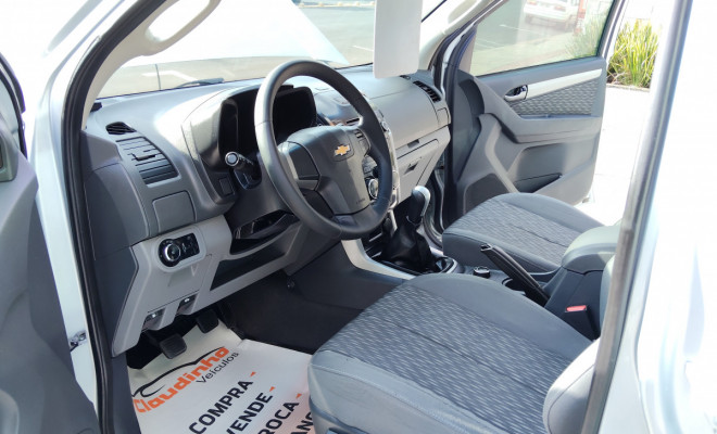 GM - Chevrolet S10 Pick-Up LT 2.8 TDI 4x4 CD Diesel 2013 Diesel-9