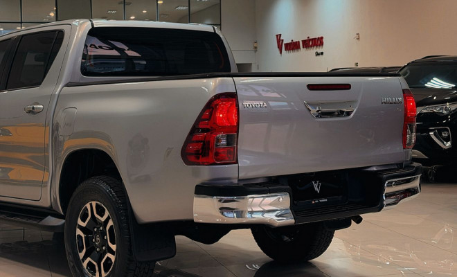 Toyota Hilux CD SR 4x2 2.7 16V/2.7 Flex Aut. 2019 Flex-2