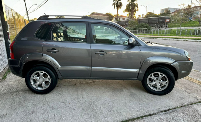 Hyundai Tucson GLSB 2.0 Flex - 2016-1