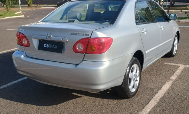 Toyota Corolla XLi 1.6 16V 110cv Mec. 2003 Gasolina-2