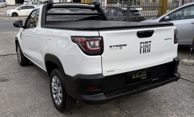 Fiat Strada Freedom 1.3 Flex 8V  CS Plus 2024 (GARANTIA DE FÁBRICA)-2