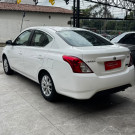 Nissan VERSA SV 1.6 16V FlexStart 4p Aut. 2017 Flex-6