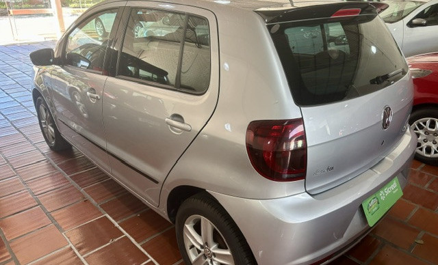 VW - VolksWagen Fox 1.0 Mi Total Flex 8V 5p 2013 Flex-2
