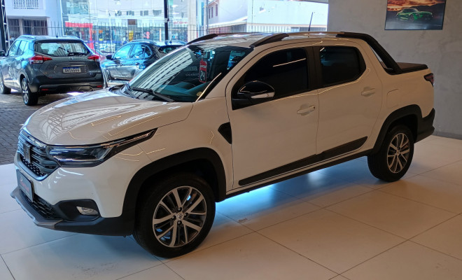 Fiat Strada Volcano 1.3 Flex 8V CD 2024 Flex C/APENAS 21438 KM-2