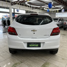 Chevrolet ONIX HATCH LT 1.4 8V FlexPower 5p Mec. 2015-3